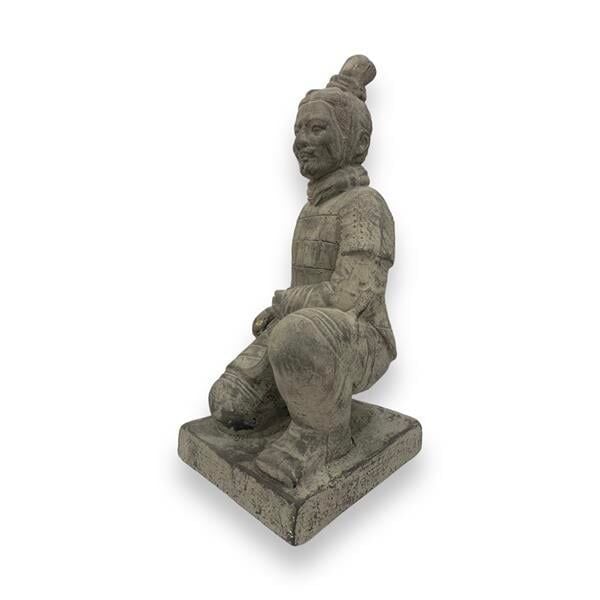 Diz Çökmüş Savaşçı Biblo II